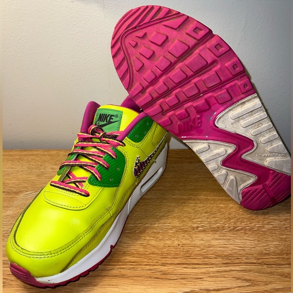 Nike Air Max 90 Leather GS Shoes Fire Pink Volt Youth Sz 6Y - Womens Sz 7.5 - Picture 4 of 5